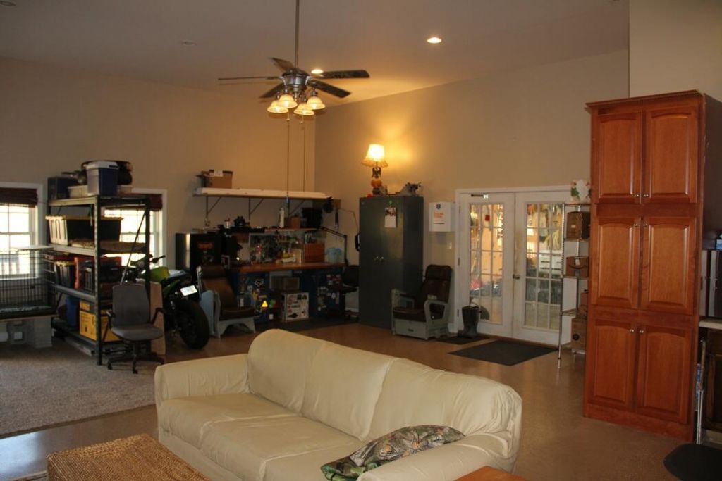 6611 North Road Photo 17