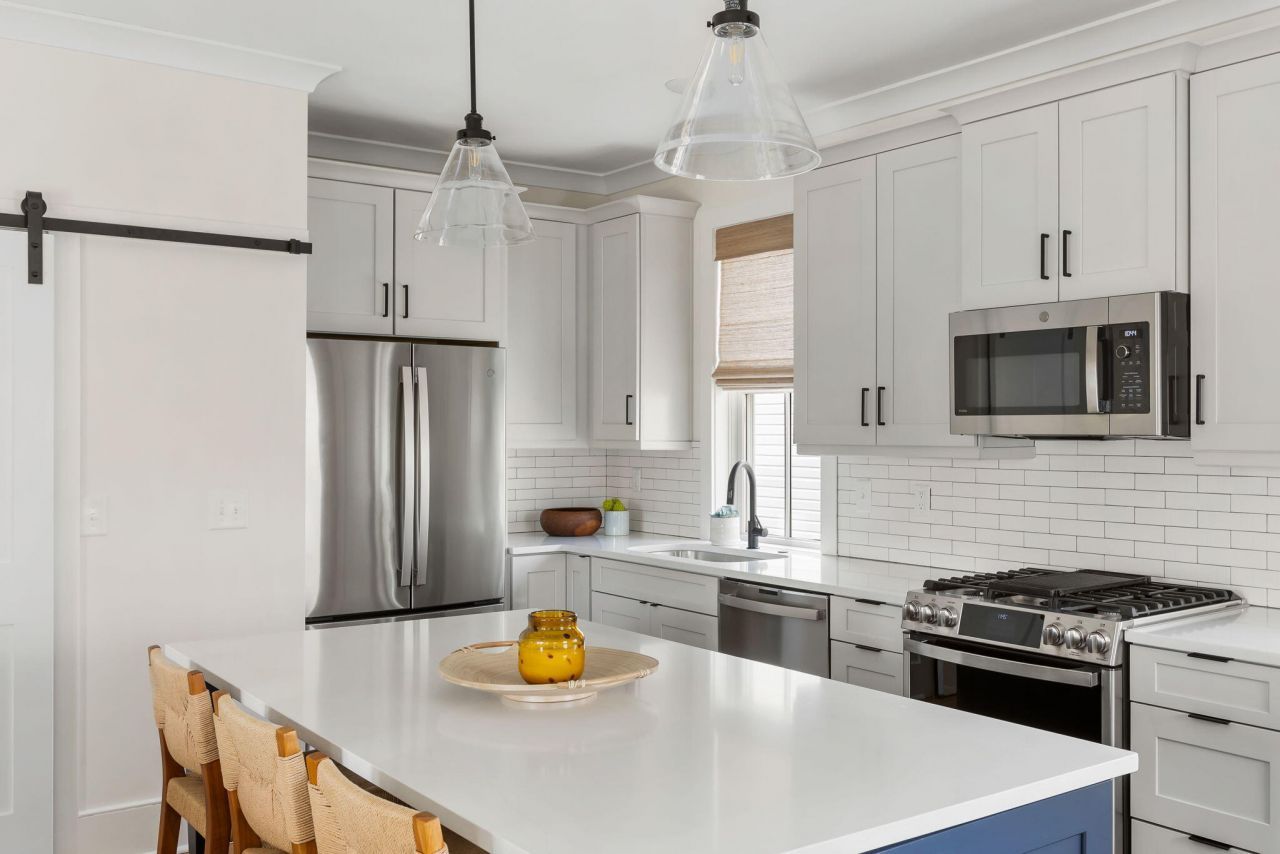 18 Iron Forge Alley Photo 10