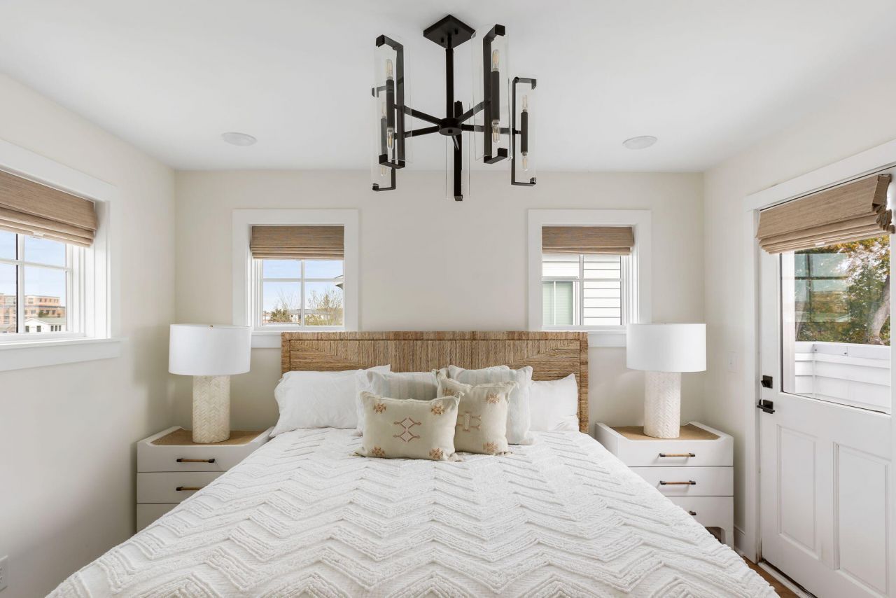 18 Iron Forge Alley Photo 17