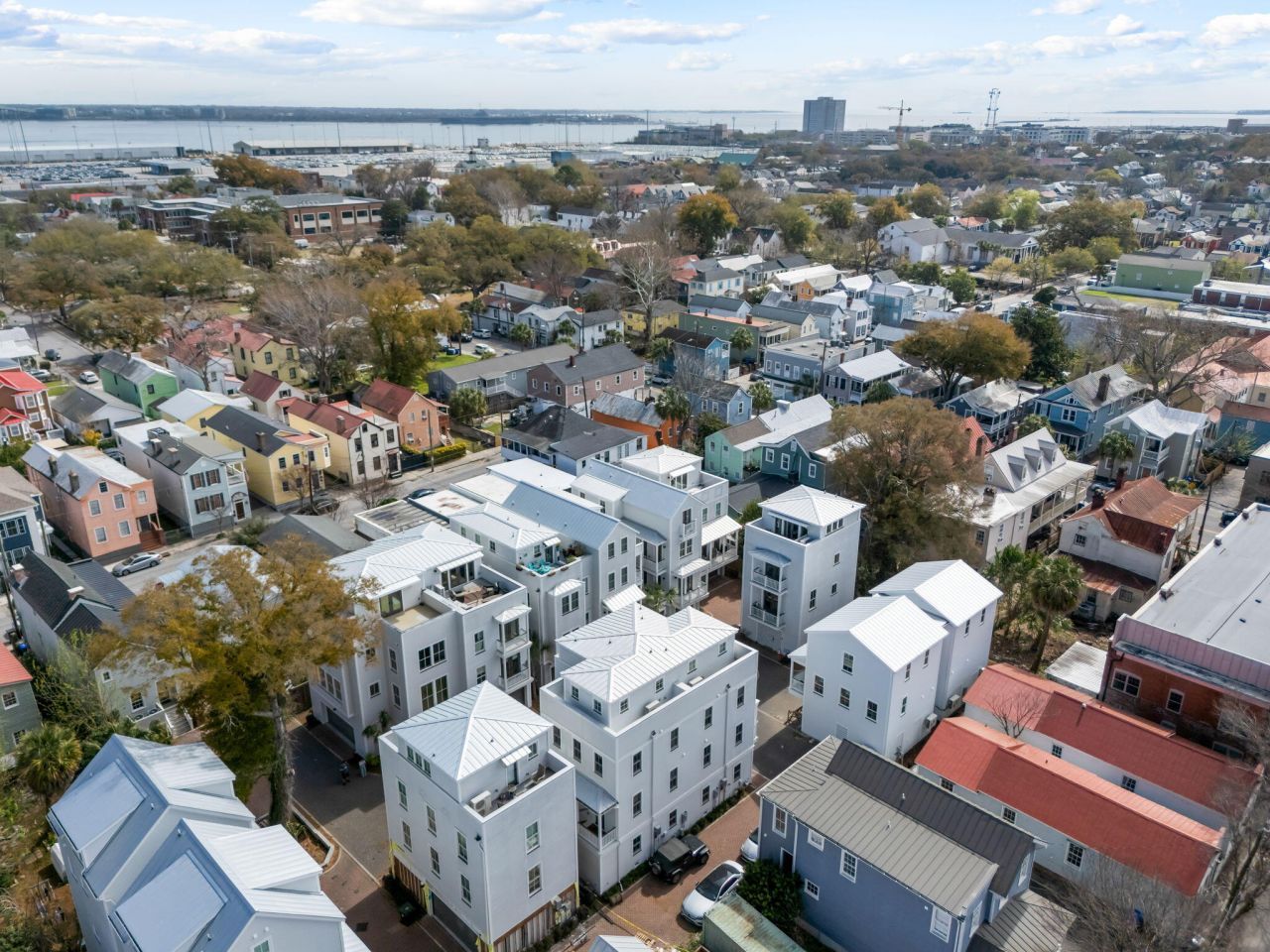 18 Iron Forge Alley Photo 31