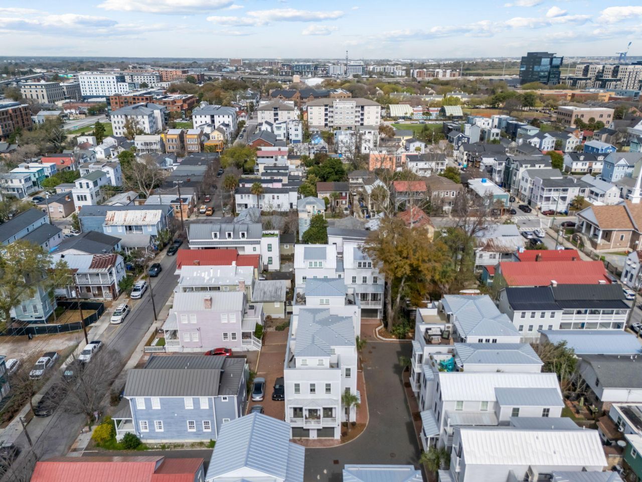 18 Iron Forge Alley Photo 34