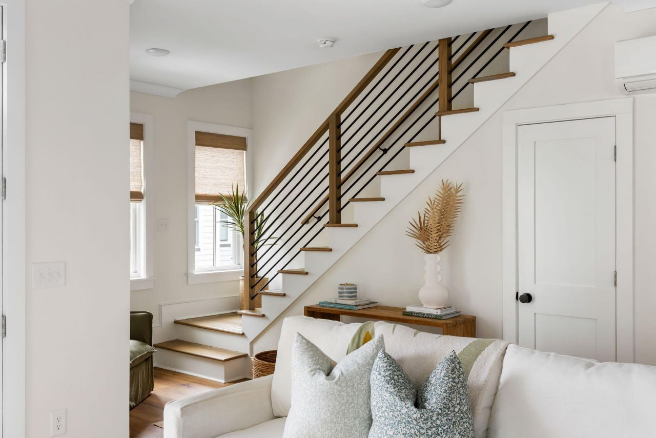 18 Iron Forge Alley Photo 6