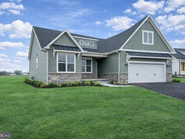 83 W AUDUBON, Unit 166, GETTYSBURG, PA 17325