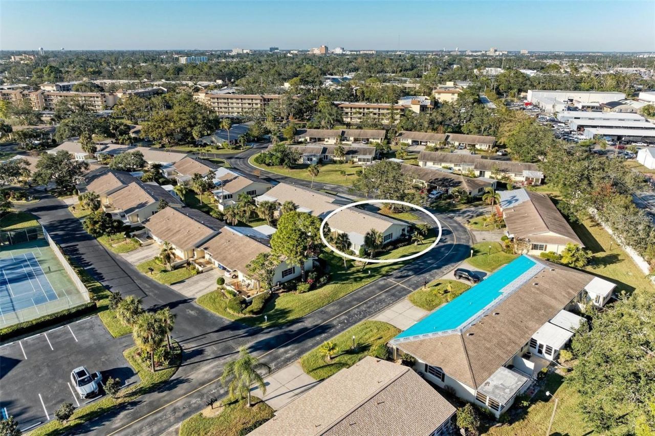 390 301 Boulevard W, Unit 11D, Bradenton, FL 34205 Photo