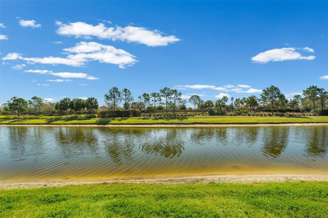 10604 Wicker Park Place, Palmetto, FL 34221 Photo