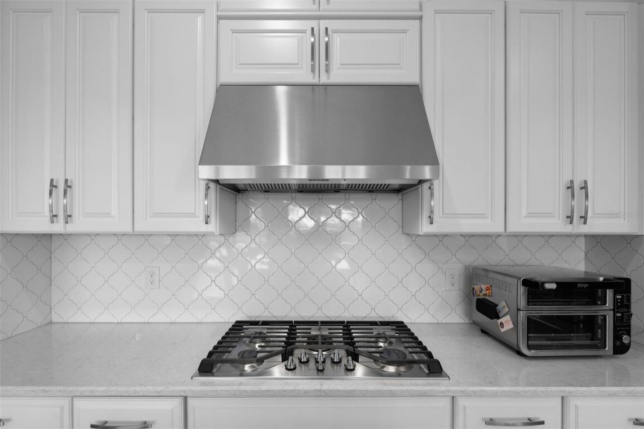 10604 Wicker Park Place, Palmetto, FL 34221 Photo