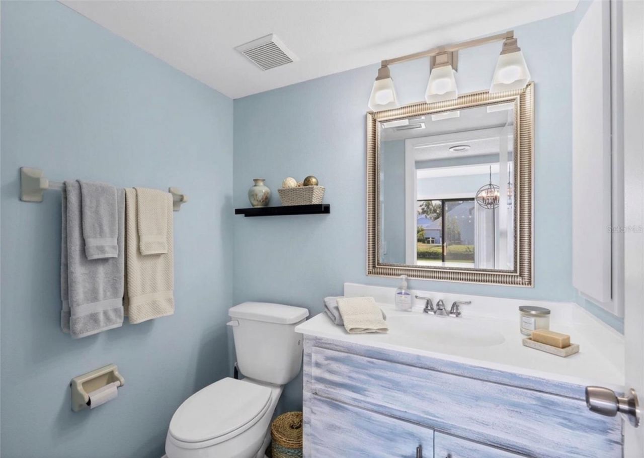 3468 51st Avenue Drive W, Bradenton, FL 34210 Photo