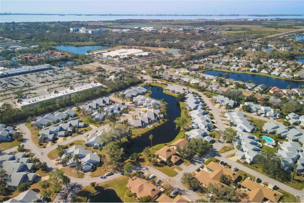 3468 51st Avenue Drive W, Bradenton, FL 34210 Photo