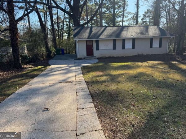 3705 Daisy Drive, Decatur, GA 30032