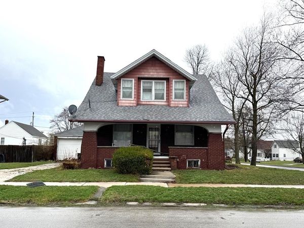 737 N Union Street, Fostoria, OH 44830