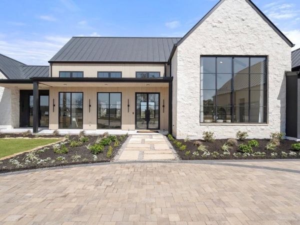 123 Landings WAY , Spicewood, TX 78669