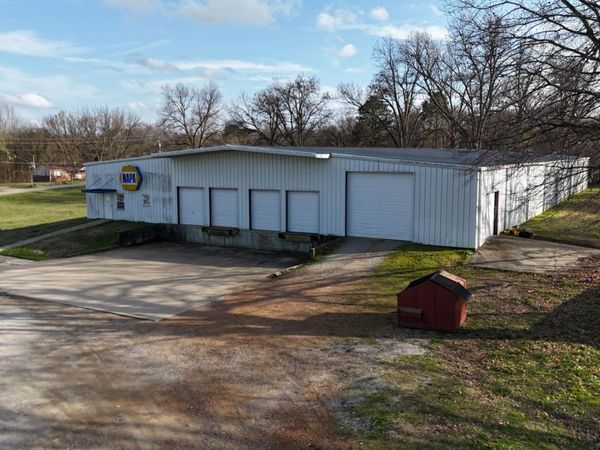 645 N Grayson Street, Newbern, TN 38059