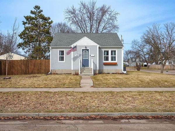 1622 Sherwin Avenue, Eau Claire, WI 54701