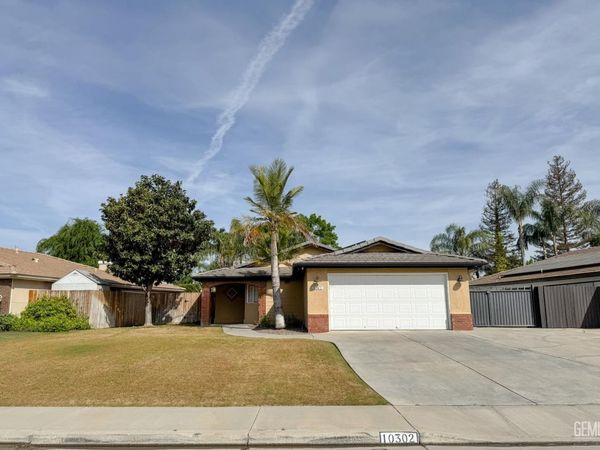 10302 Cheyenne Drive, Bakersfield, CA 93312