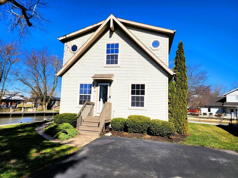 6 Sunset Drive, Saint Marys, OH 45885 Photo 1