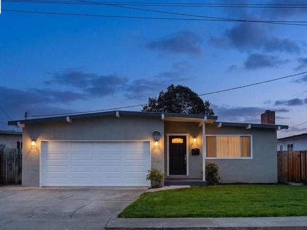 36637 Burdick St, Newark, CA 94560