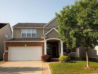 51123 Brompton, Novi, MI 48374