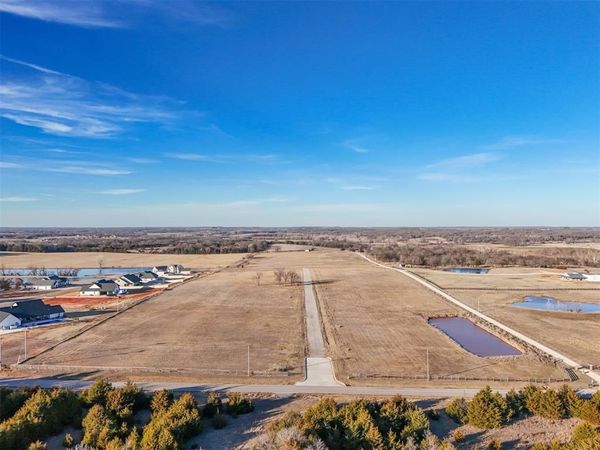11 Stone River Ranch Drive, Shawnee, OK 74804