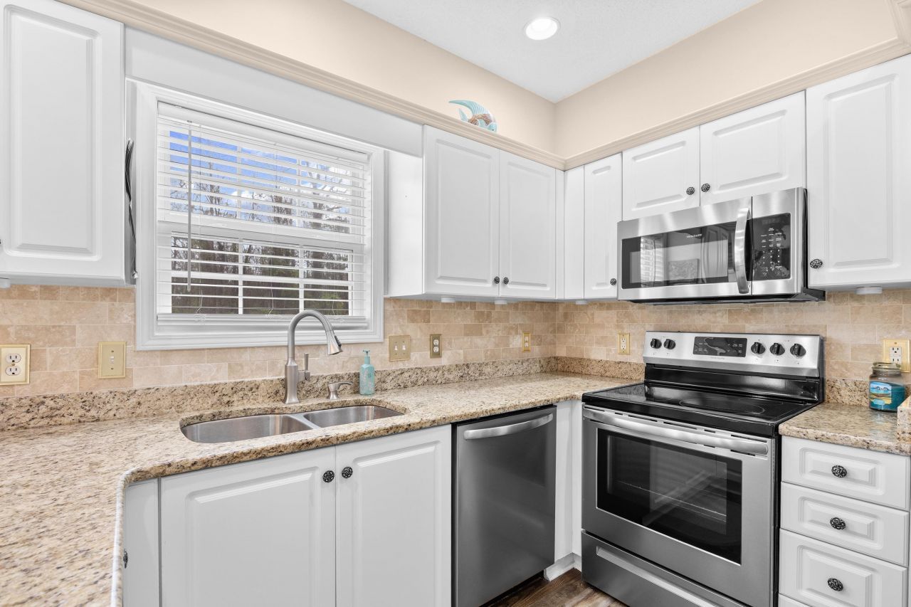 503 20th Ave. N Photo 8