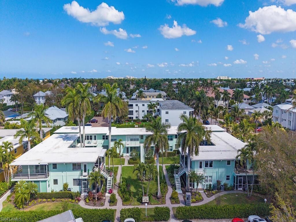 299 8th Ave S, Unit 299B, Naples, FL 34102 Photo