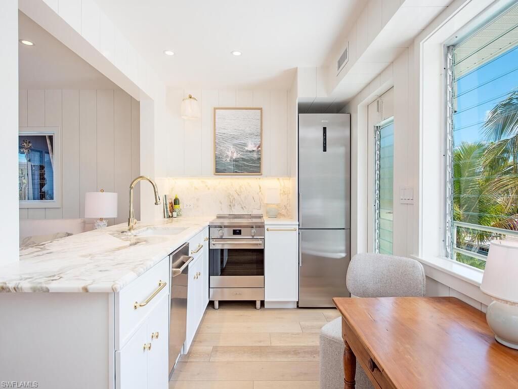 299 8th Ave S, Unit 299B, Naples, FL 34102 Photo