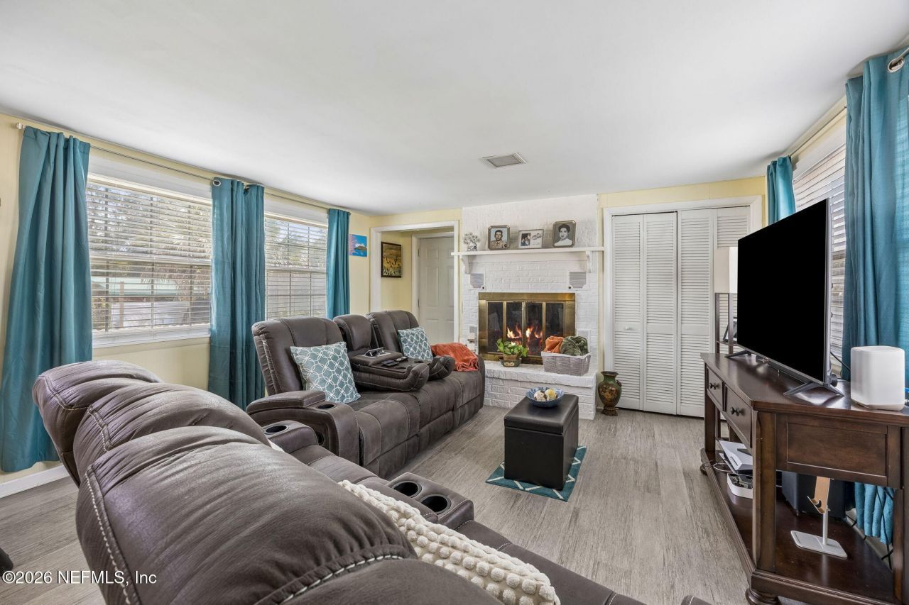 7022 Gaillardia Road S, Jacksonville, FL 32211 Photo