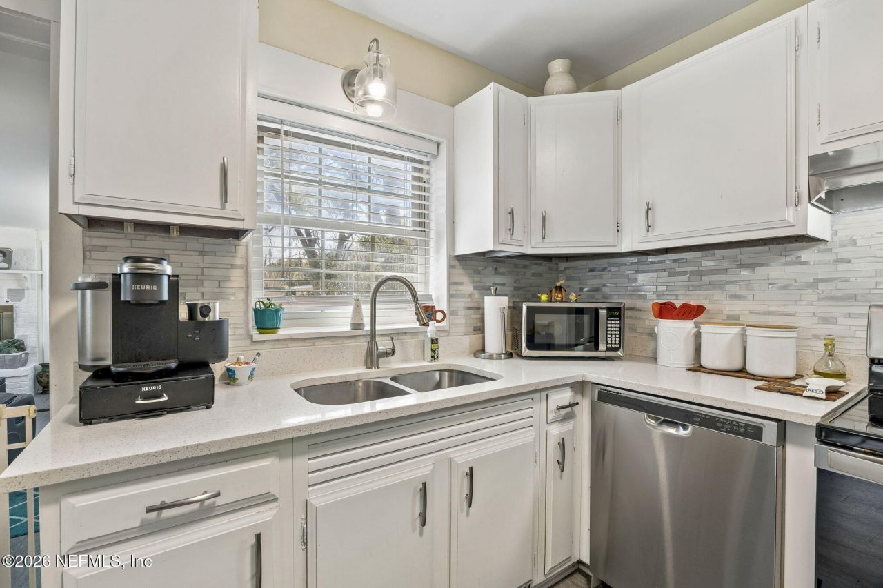 7022 Gaillardia Road S, Jacksonville, FL 32211 Photo