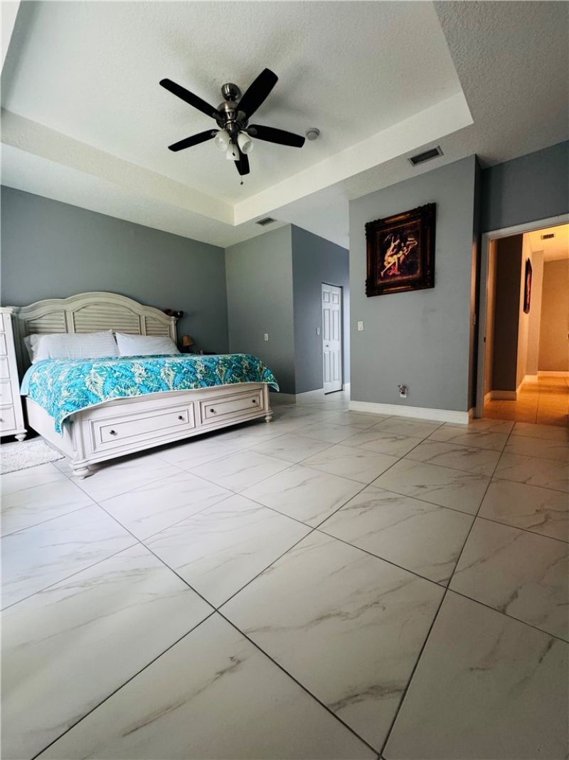 4555 61st Terrace, Vero Beach, FL 32967 Photo