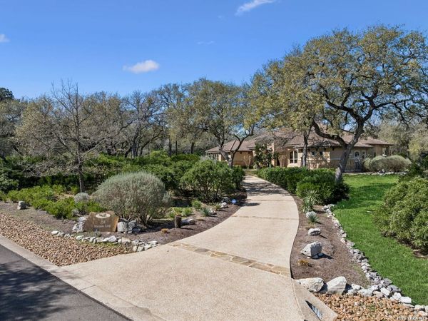 358 Mariposa Loop, New Braunfels, TX 78132