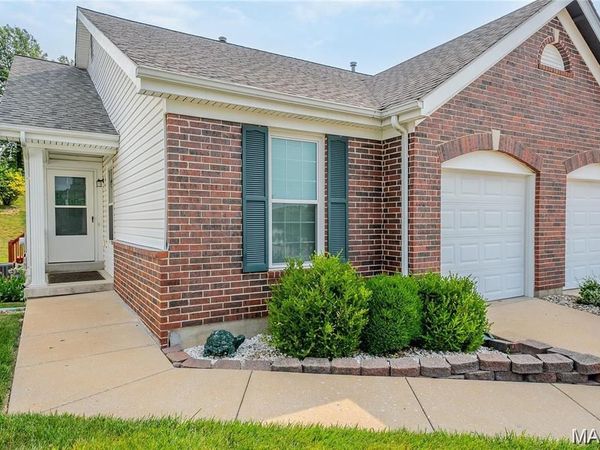 10358 Tiffany Village Circle Drive, St Louis, MO 63123