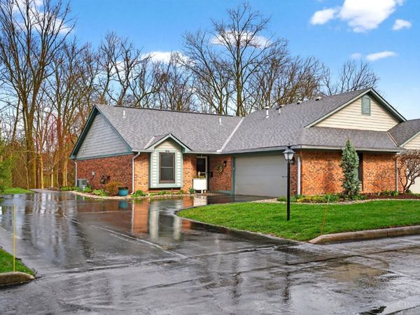 19 Shaker Run Road, Unit A, Lebanon, OH 45036