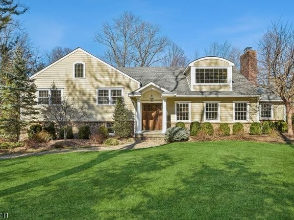 197 Parsonage Hill Rd, Millburn, NJ 07078