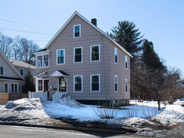 40 Clark St, Easthampton, MA 01027