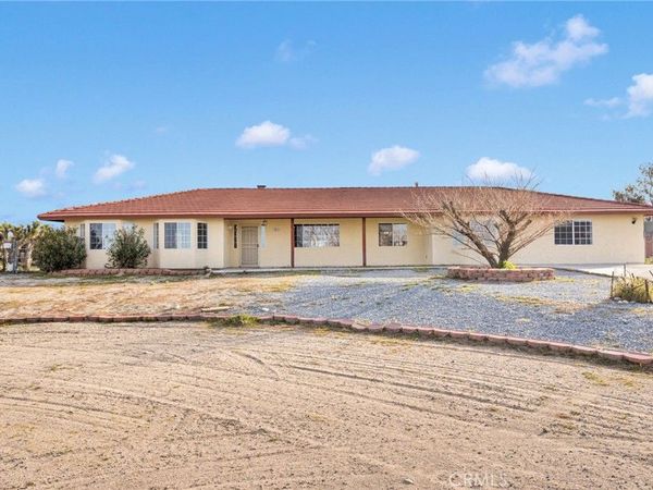 329 Lindero Road, Pinon Hills, CA 92372