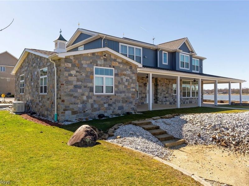 2166 NE River Road, Lake Milton, OH 44429 Photo 10