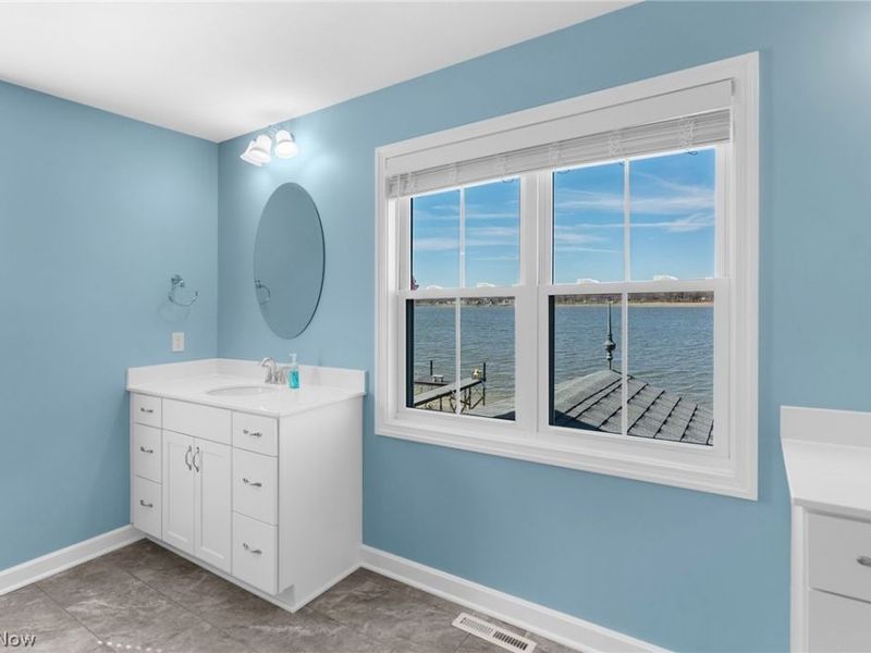 2166 NE River Road, Lake Milton, OH 44429 Photo 25