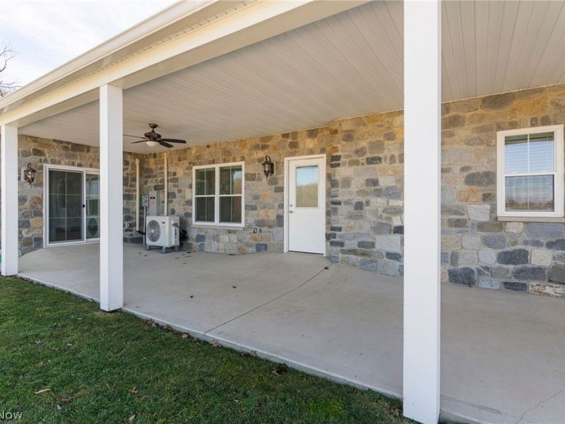 2166 NE River Road, Lake Milton, OH 44429 Photo 42