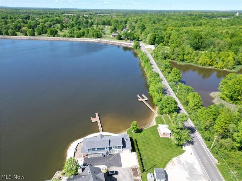 2166 NE River Road, Lake Milton, OH 44429 Photo 6