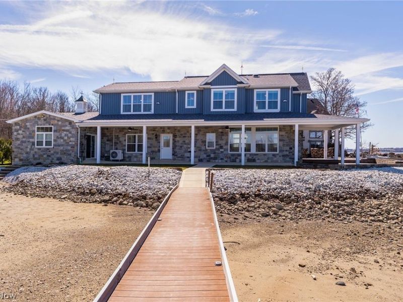 2166 NE River Road, Lake Milton, OH 44429 Photo 6