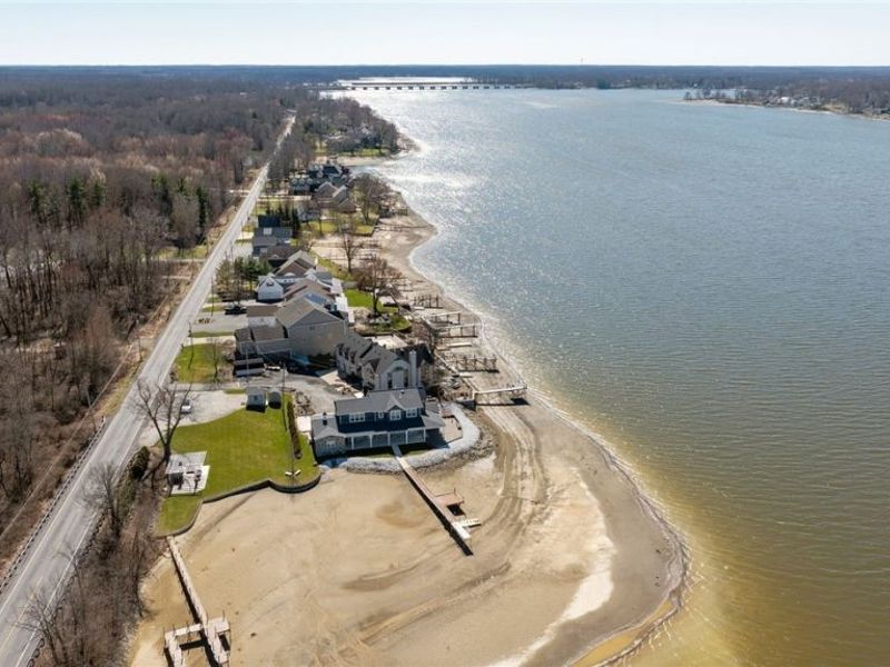 2166 NE River Road, Lake Milton, OH 44429 Photo 7