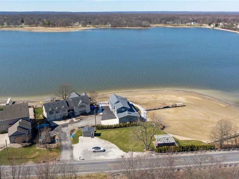 2166 NE River Road, Lake Milton, OH 44429 Photo 9