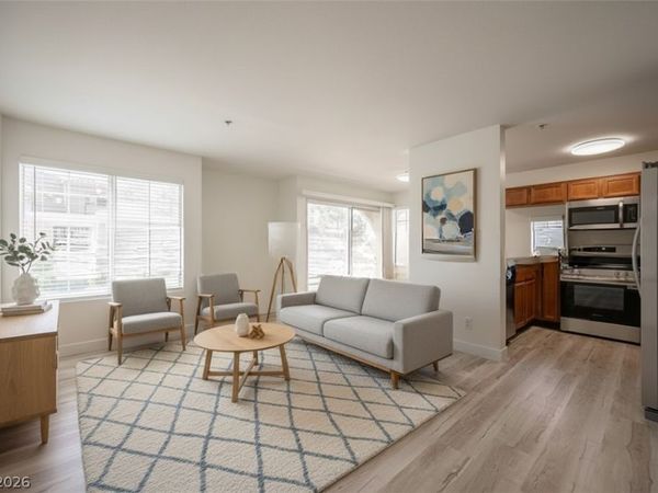 2101 Blue Breeze Drive , Unit 105, Las Vegas, NV 89128
