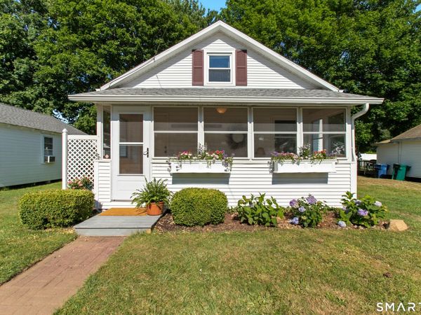 10 Portland, Old Lyme, CT 06371