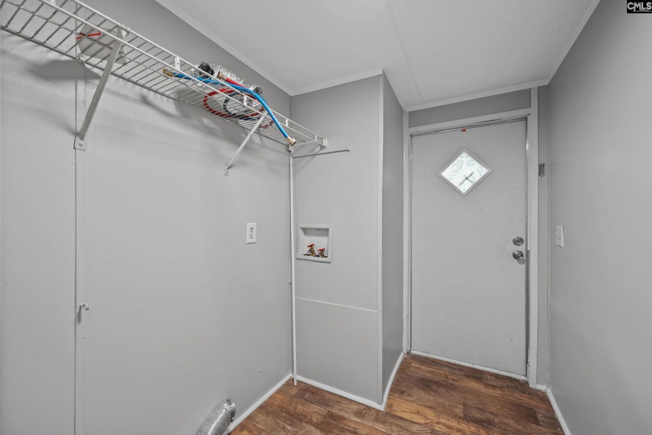 219 Paula Court  Photo 12