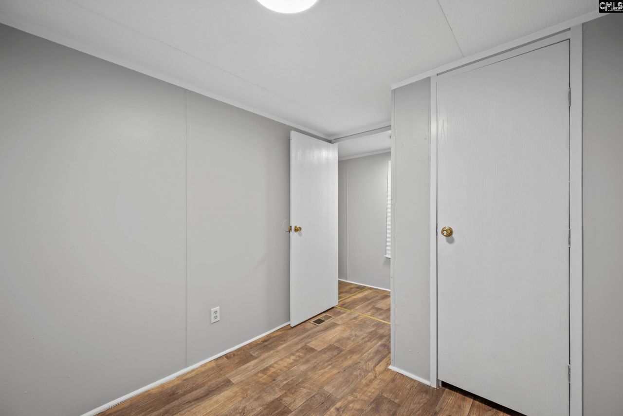 219 Paula Court  Photo 15