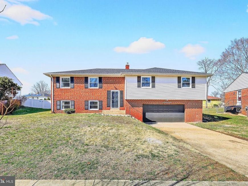 10908 Wharton Drive, Upper Marlboro, MD 20774 Main Photo