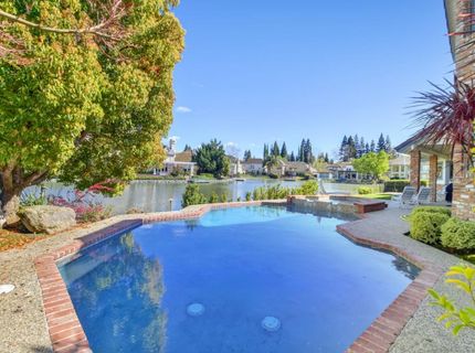 842 Cobble Cove Ln, Sacramento, CA 95831 Photo