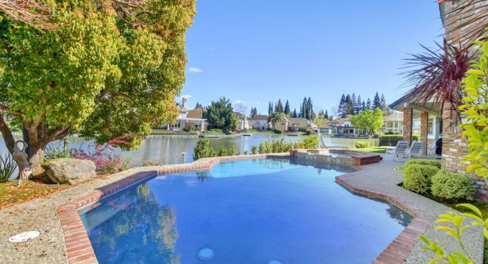 842 Cobble Cove Ln, Sacramento, CA 95831 Photo