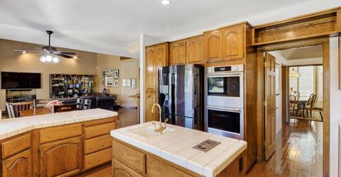 842 Cobble Cove Ln, Sacramento, CA 95831 Photo