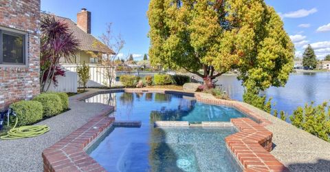 842 Cobble Cove Ln, Sacramento, CA 95831 Photo